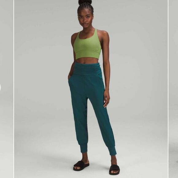 Lululemon size 6 Align Super High Rise Ribbed Waist Jogger Green Jasper nulu - Picture 1 of 6